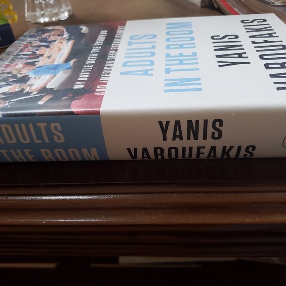 Books - Picture 14 of 16